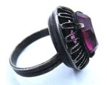 Old Vintage silver ring with purple stone - Image 3