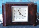 Electronic German table clock from World War II with DRGM marking
