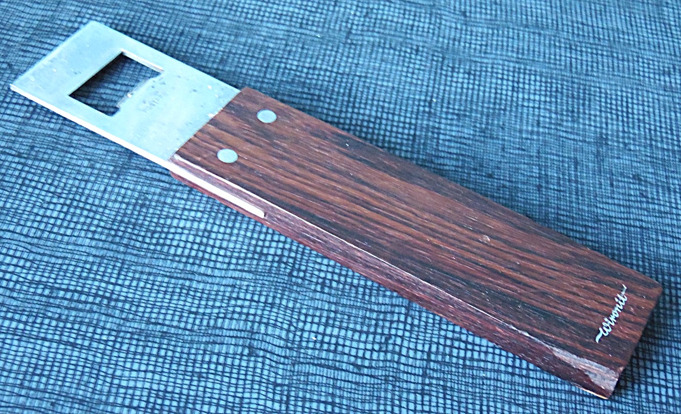 SAM_8880 Vintage XXL bottle opener Wironit - Image 1