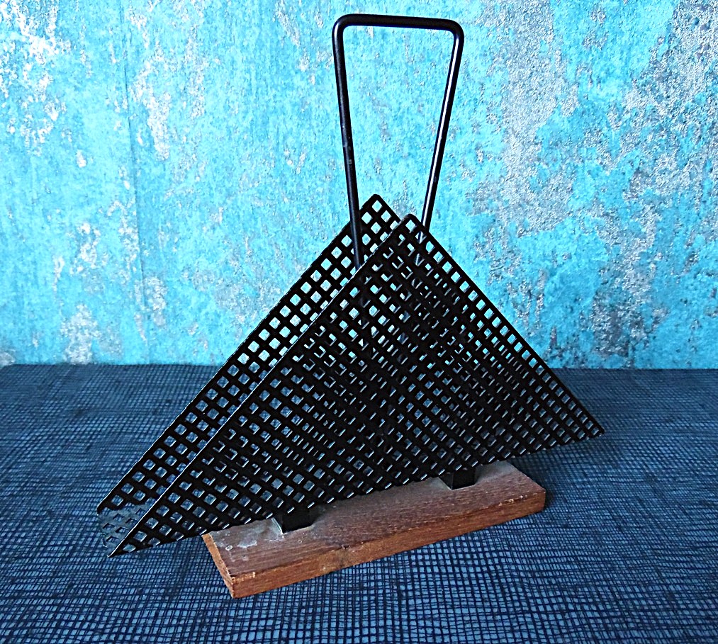 SAM_8890 Vintage Mid Century Design Napkin Holder - Image 1