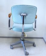 Elegant Bauhaus style vintage desk chair - Image 4