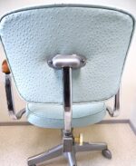 Elegant Bauhaus style vintage desk chair - Image 12