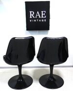 A pair of two Eero Saarinen style ''tulip'' chairs - Image 4