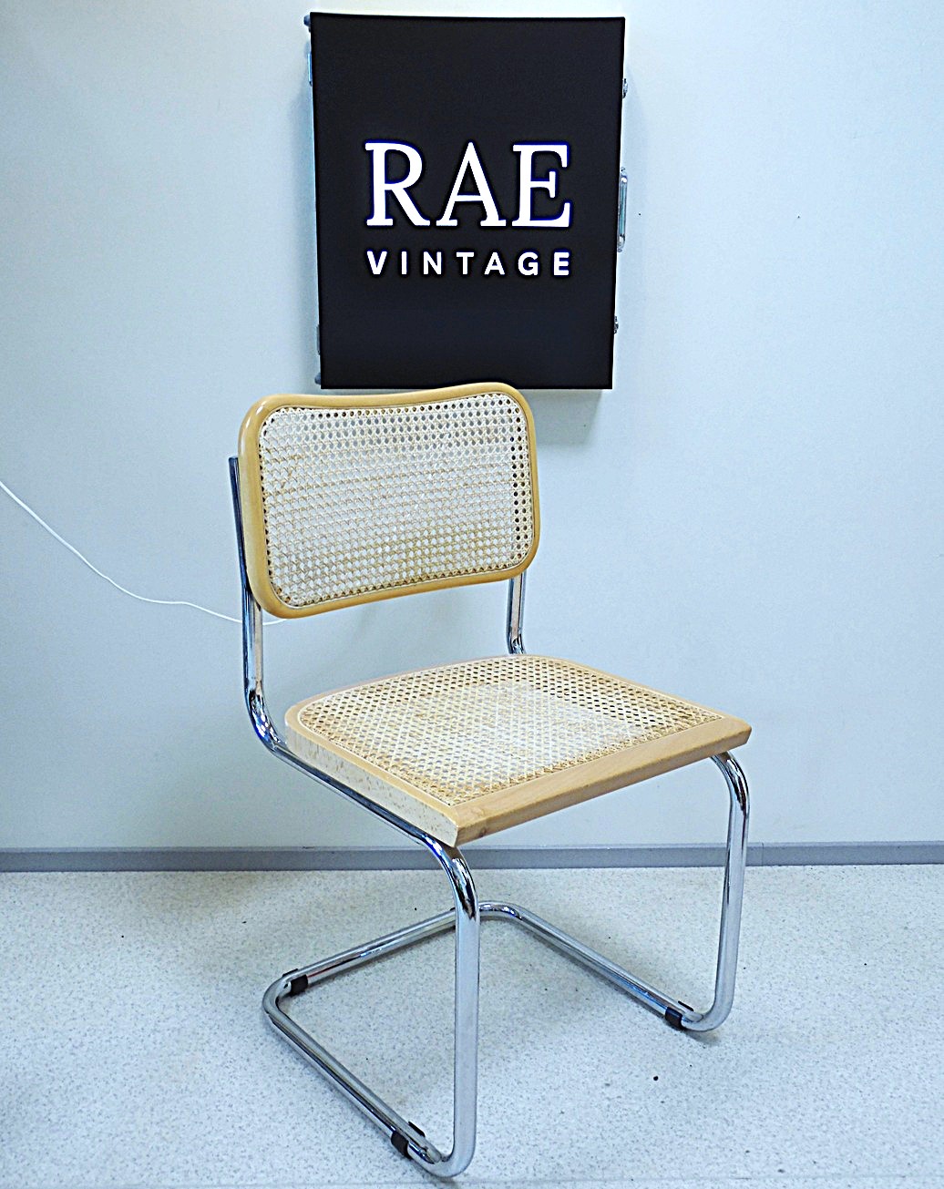SAM_1506 Vintage Bauhaus style icon, a Cesca chair designed by Marcel Breuer in 1928 - Image 1