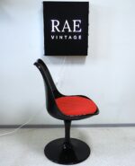 Old vintage Eero Saarinen style ”tulip” chair - Image 5