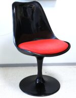 Old vintage Eero Saarinen style ”tulip” chair - Image 2