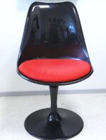 Old vintage Eero Saarinen style ”tulip” chair - Image 3