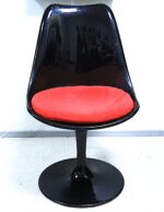 Old vintage Eero Saarinen style ”tulip” chair - Image 2
